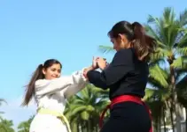aula gratuita de defesa pessoal para meninas