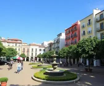 nova praça Jardim dos Ipês